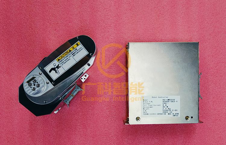 维修安川机械手XU-RCM5020 控制柜XU-CM5510