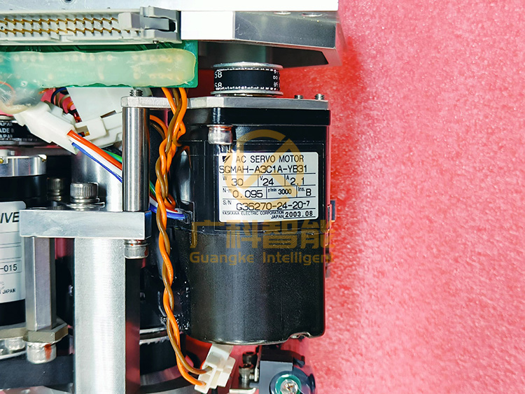 维修安川机械手XU-RCM5020 控制柜XU-CM5510